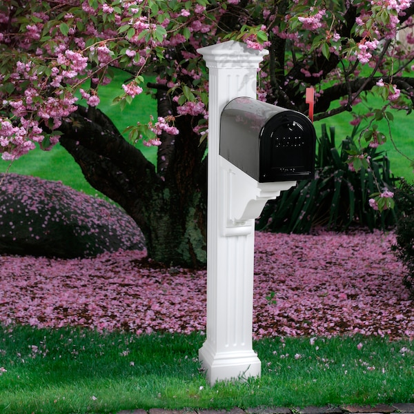 Manchester Mail Post - White